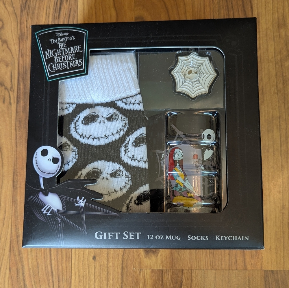 The Nightmare Before Christmas Socks, Keychain, Mug Gift Set